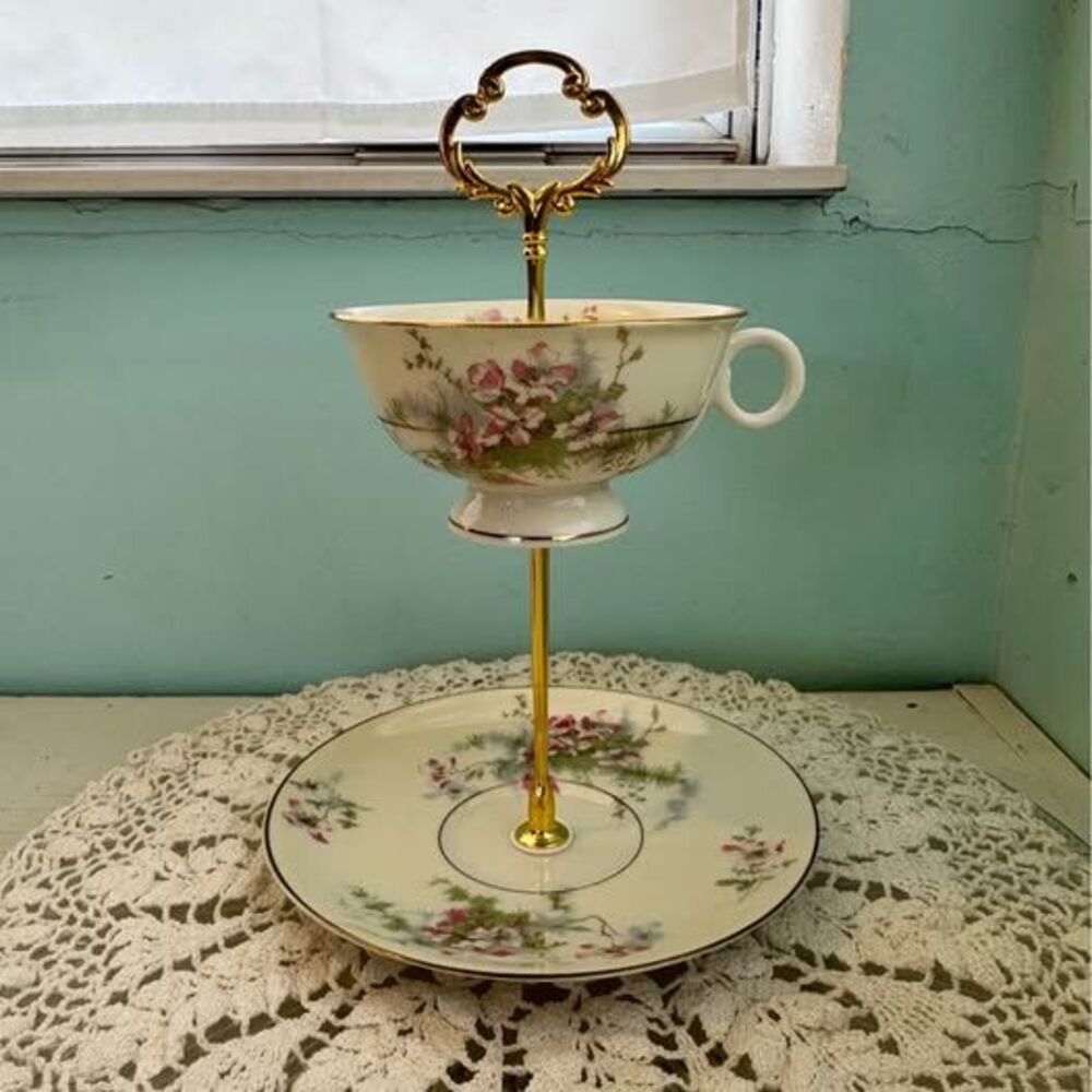 Two-Tier Decorative Theodore Haviland Apple Blossom Pattern Tea Cup Jewelry Tray - Picture 4 of 4